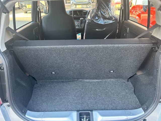 Daihatsu MIRA E:S 2025