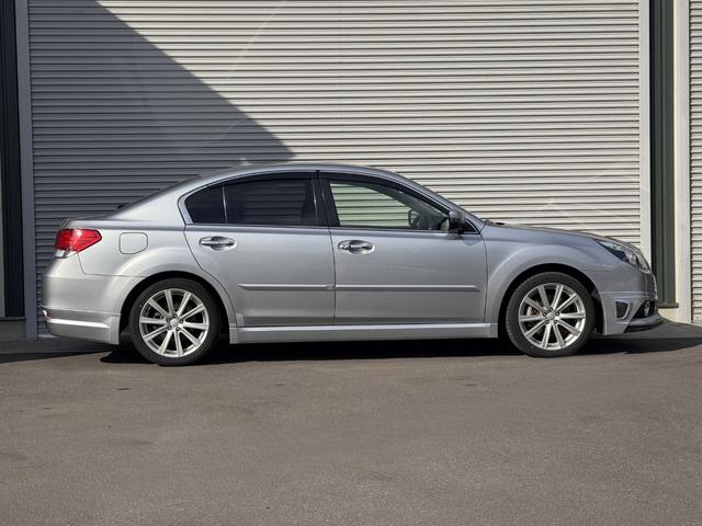 Subaru LEGACY B4 2013