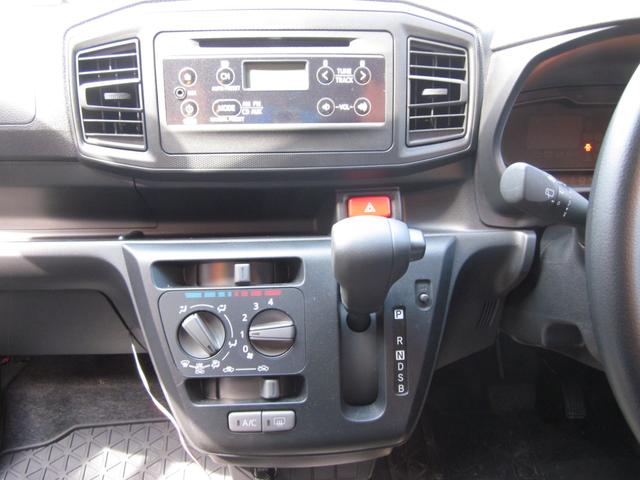 Daihatsu MIRA E:S 2022