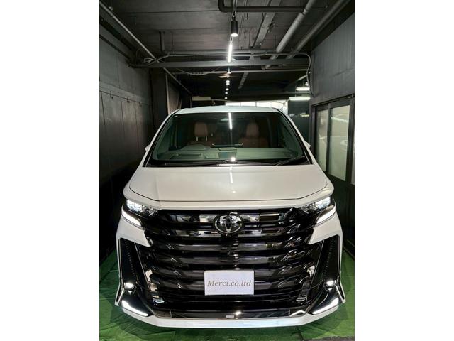 Toyota VELLFIRE HYBRID 2024