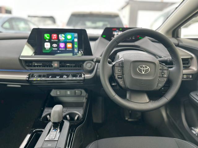 Toyota PRIUS 2025