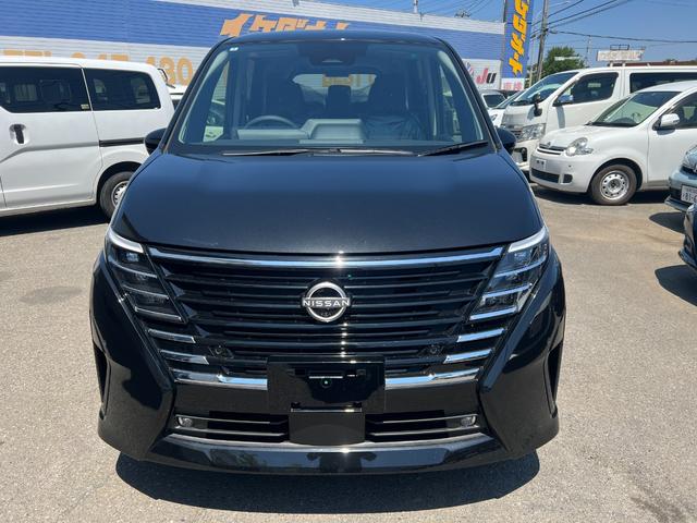 Nissan SERENA 2024