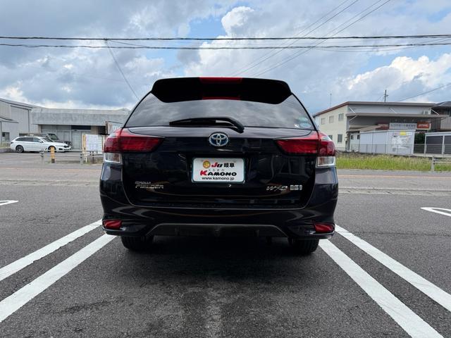 Toyota COROLLA FIELDER 2016