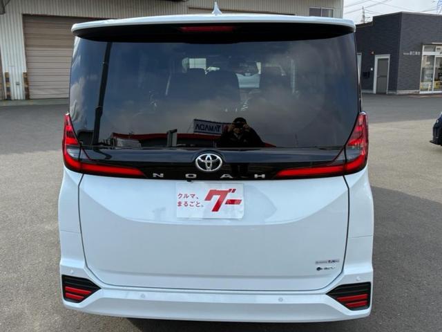Toyota NOAH 2025
