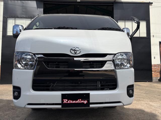 Toyota HIACE VAN 2025