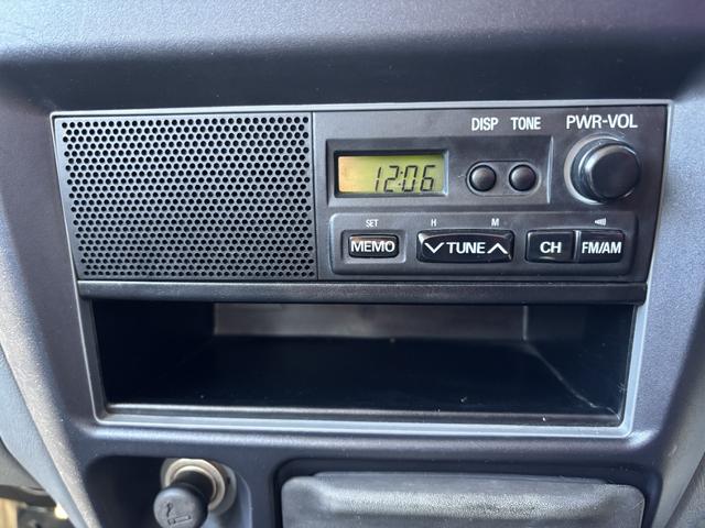 Mitsubishi MINICAB VAN 2009