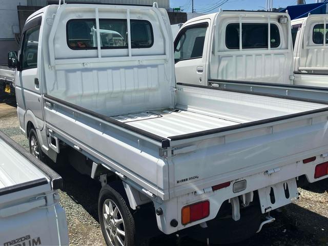 Mitsubishi MINICAB TRUCK 2015