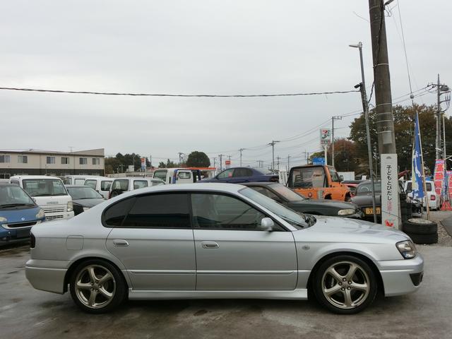 Subaru LEGACY B4 2002