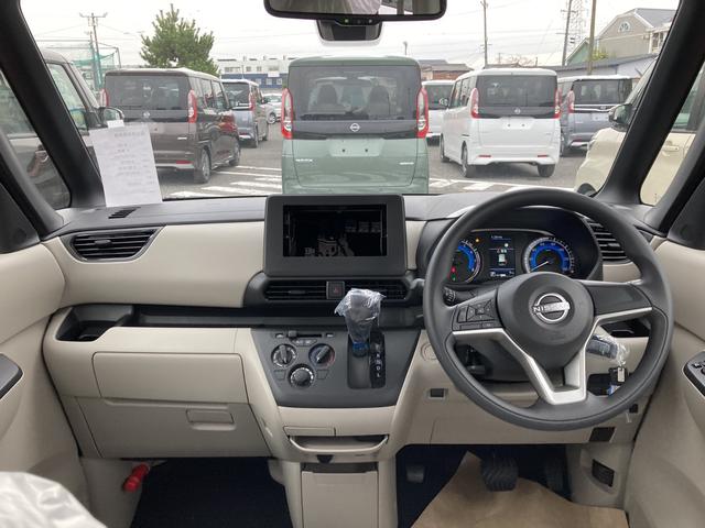 Nissan ROOX 2023
