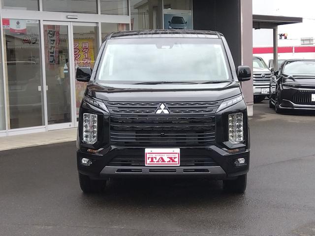 Mitsubishi DELICA D:5 2025