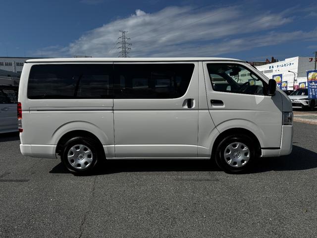Toyota HIACE VAN 2025
