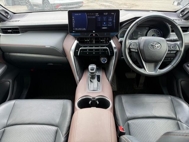 Toyota HARRIER HYBRID 2020