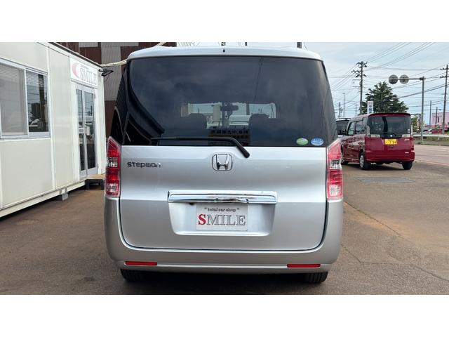 Honda STEPWAGON 2009