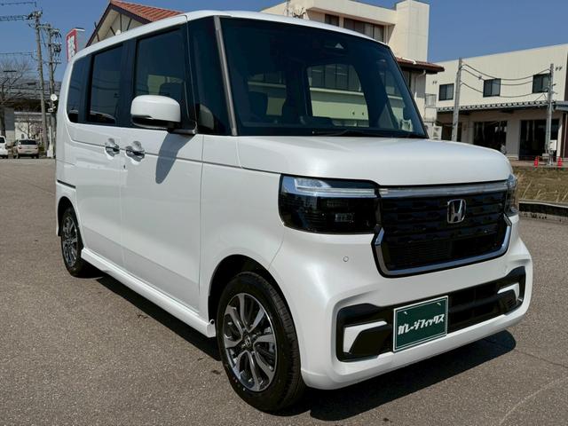 Honda N-BOX CUSTOM 2026