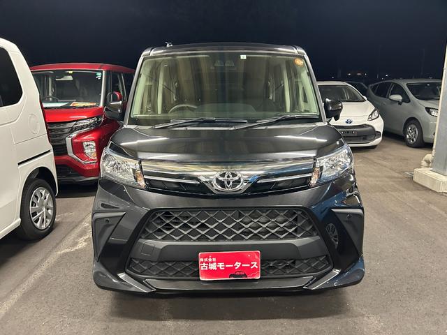Toyota ROOMY 2023
