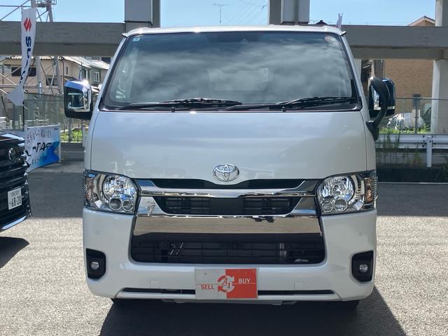 Toyota HIACE VAN 2025