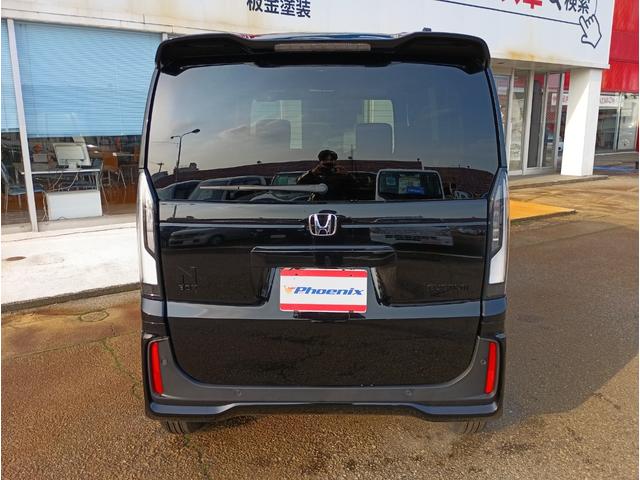 Honda N-BOX CUSTOM 2026