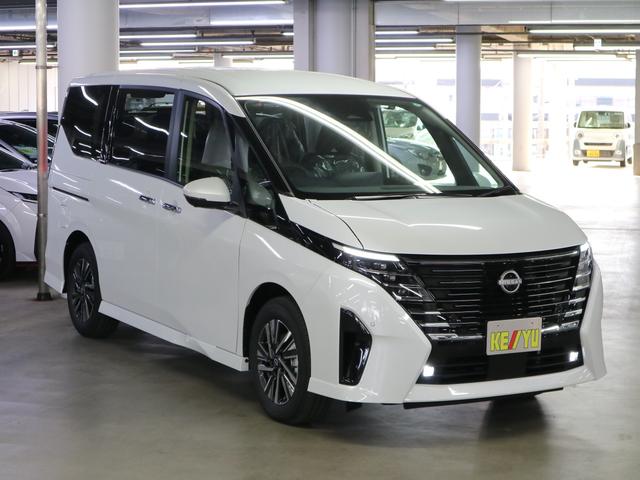 Nissan SERENA 2025