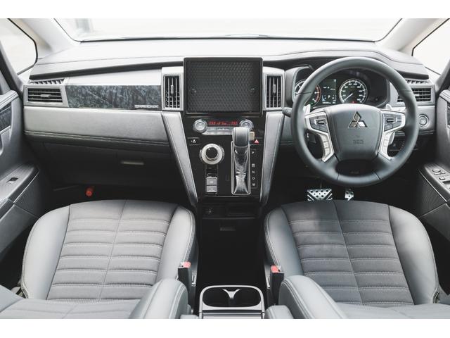 Mitsubishi DELICA D:5 2025