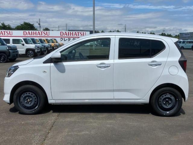 Daihatsu MIRA E:S 2023