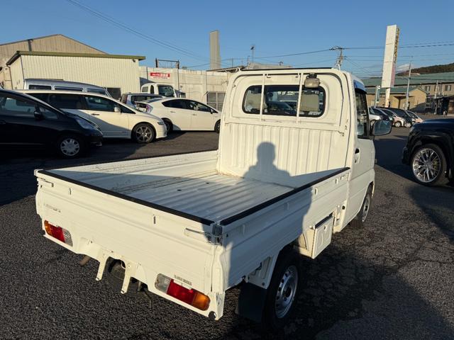 Mitsubishi MINICAB TRUCK 2006