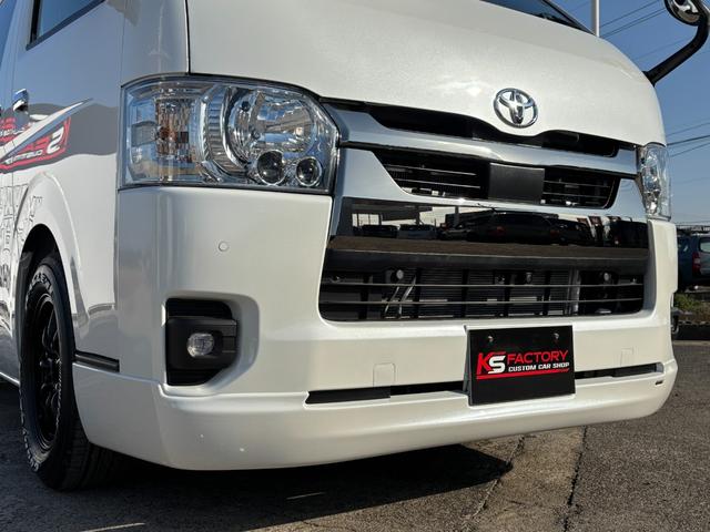 Toyota HIACE VAN 2025