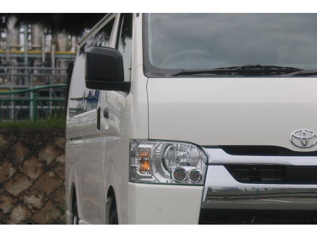 Toyota HIACE VAN 2025