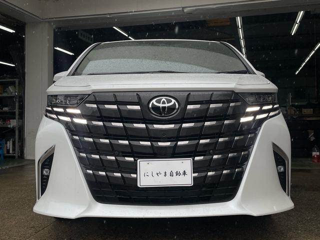 Toyota ALPHARD 2025