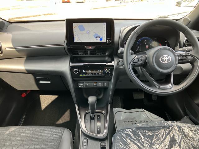 Toyota YARIS CROSS 2026