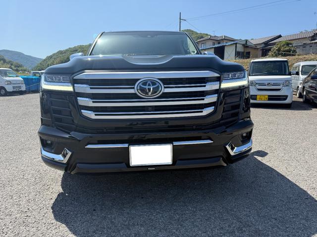 Toyota LAND CRUISER 2023