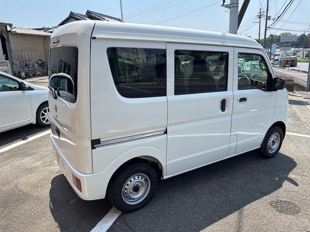 Nissan NV100 Clipper Van 2024