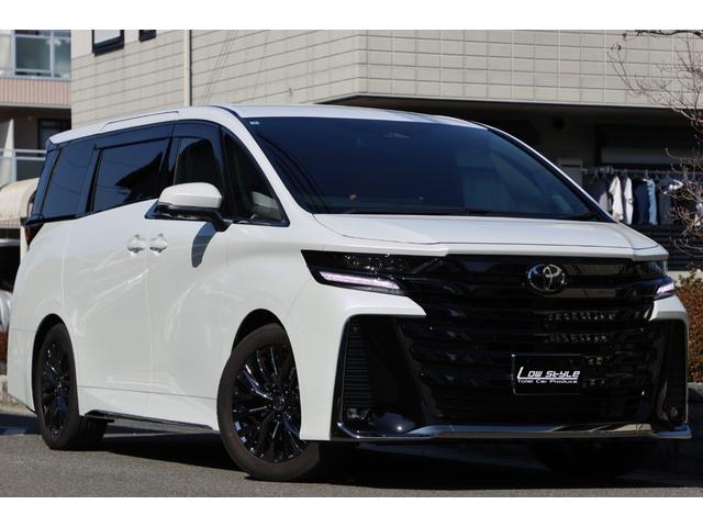 Toyota VELLFIRE HYBRID 2025