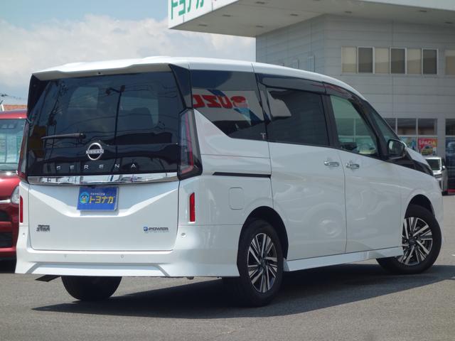 Nissan SERENA 2024