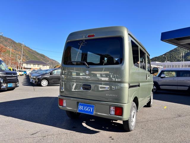 Suzuki EVERY 2025