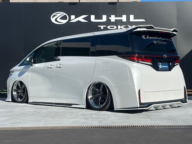 Toyota VELLFIRE 2023