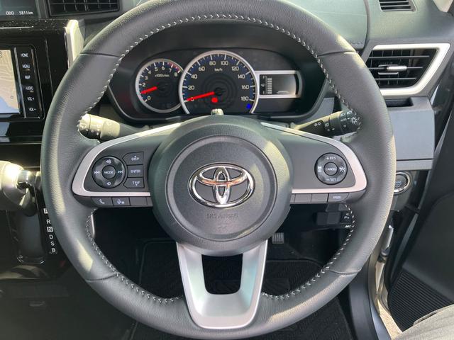 Toyota ROOMY 2023