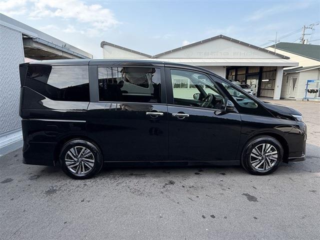 Nissan SERENA 2025