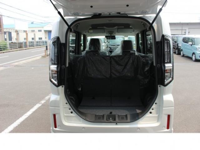 Suzuki SPACIA CUSTOM 2025