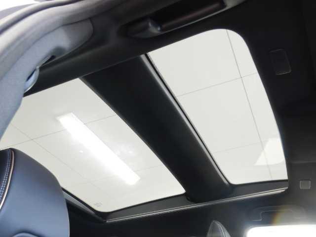 Toyota CROWN SPORT 2024