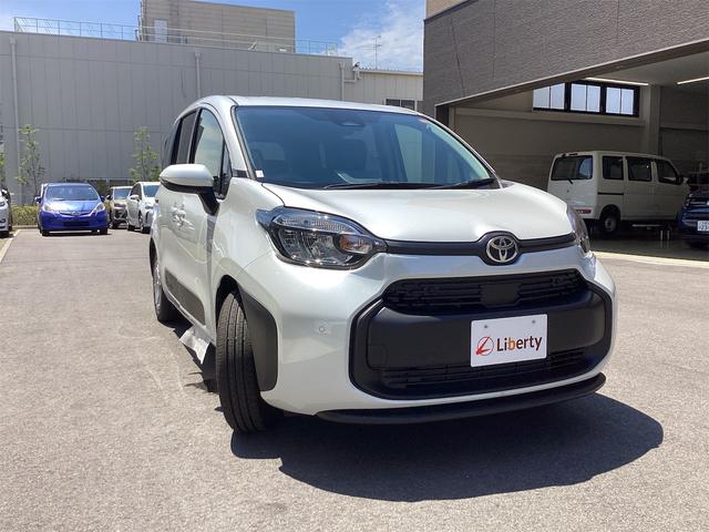 Toyota SIENTA 2025