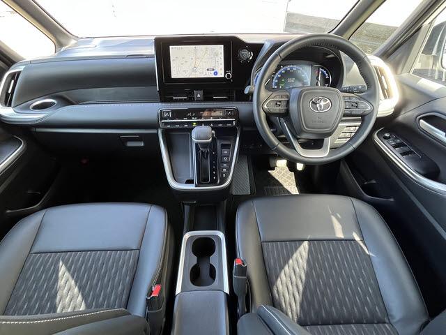 Toyota NOAH 2024