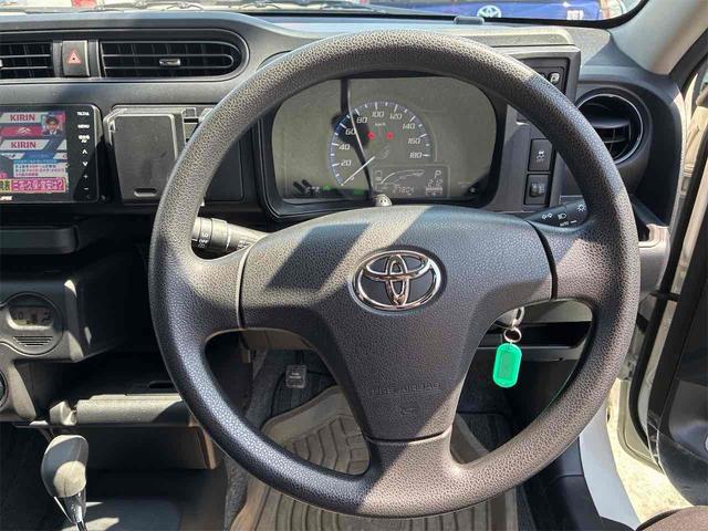Toyota PROBOX 2023