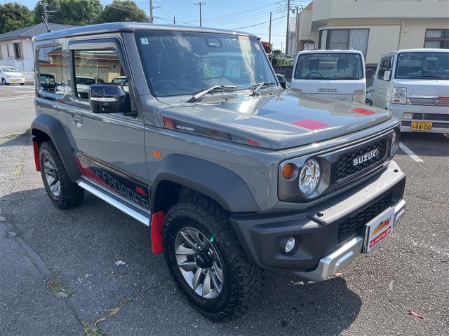Suzuki JIMNY SIERRA 2025