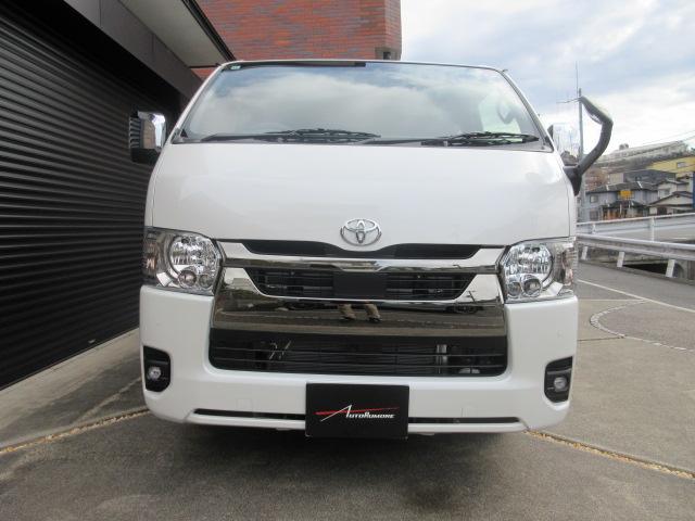 Toyota HIACE VAN 2025