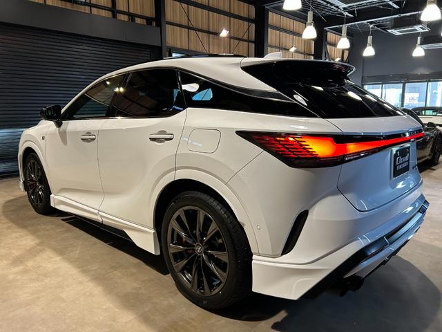 Lexus RX 2024