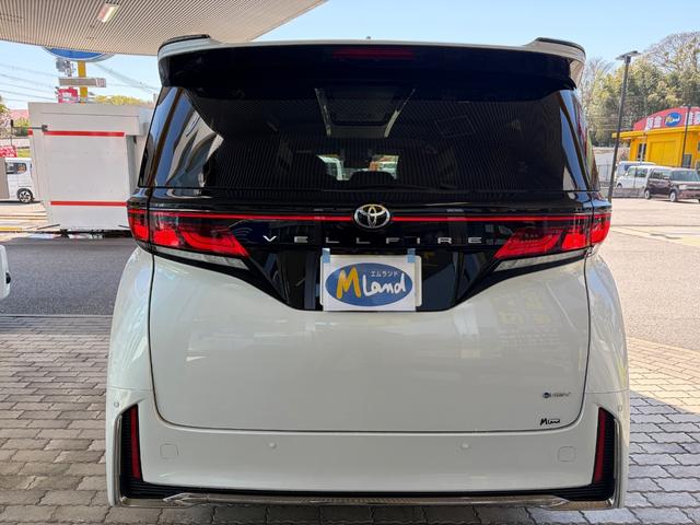 Toyota VELLFIRE HYBRID 2025