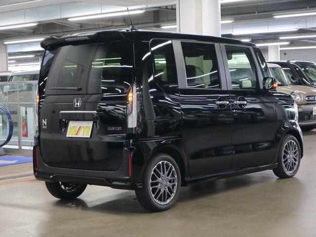 Honda N-BOX CUSTOM 2026