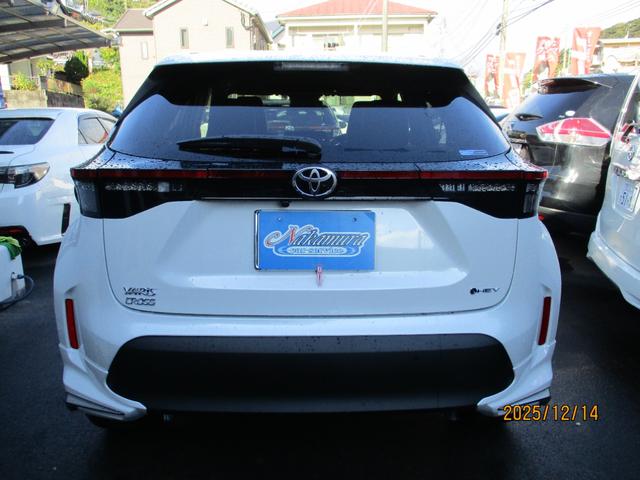 Toyota YARIS CROSS 2025