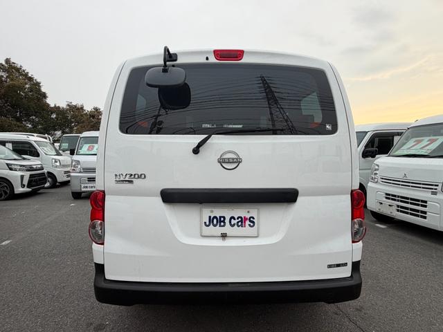 Nissan NV200 VANETTE VAN 2023