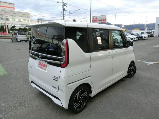 Nissan ROOX 2024